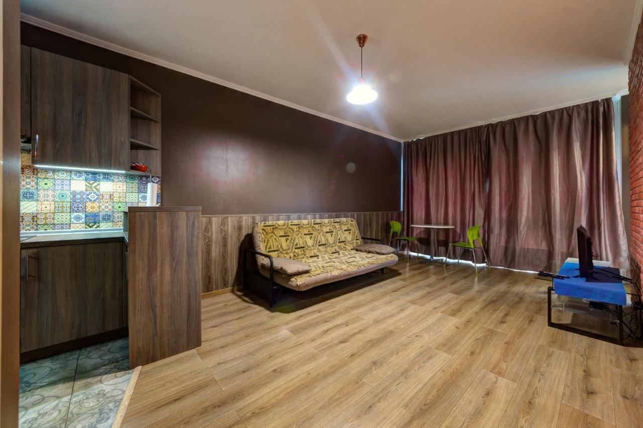 Apartments Near Ukraina Shopping Mall Kiev Bagian luar foto